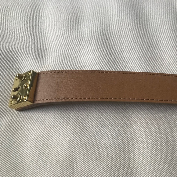 Camel color leather CC Skye Cuff Bracelet Gold Tone clasp. - Picture 3 of 3